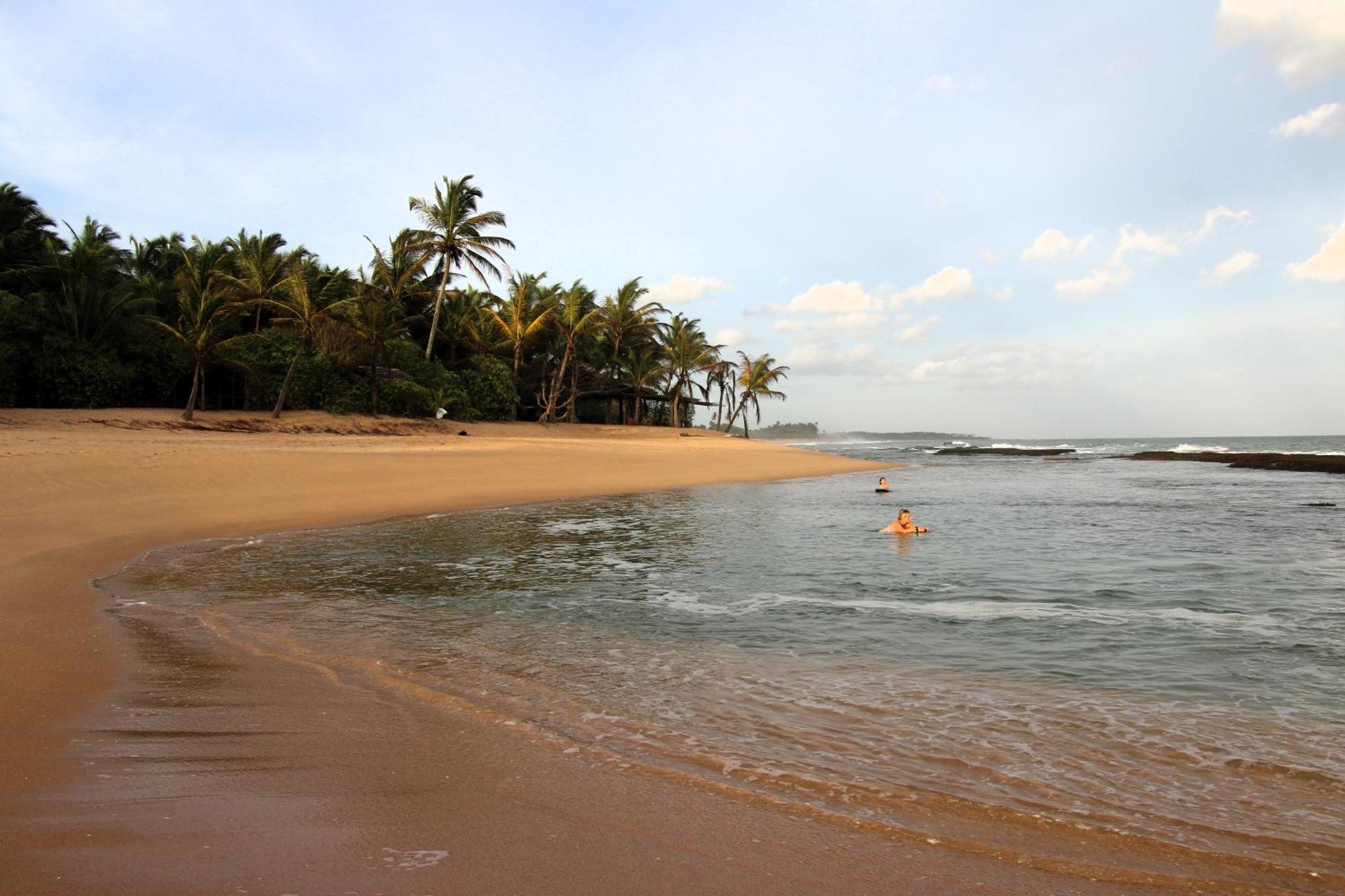 Shiva'S Beach Cabanas Tangalle Exterior photo