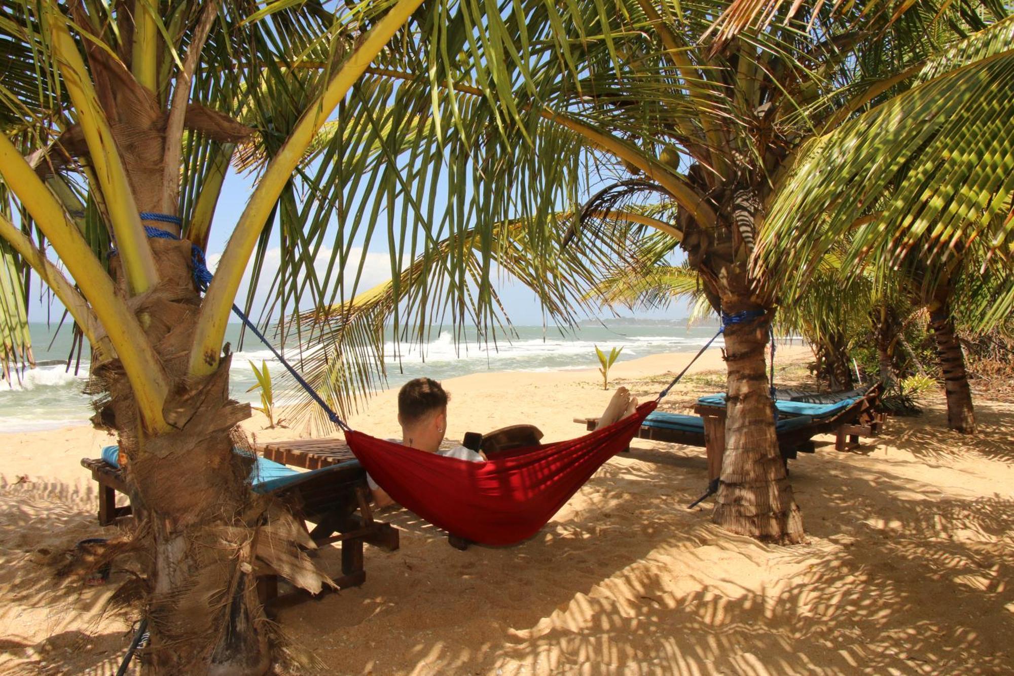 Shiva'S Beach Cabanas Tangalle Exterior photo