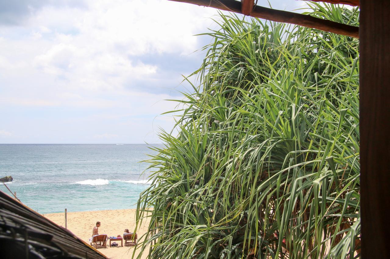 Shiva'S Beach Cabanas Tangalle Exterior photo