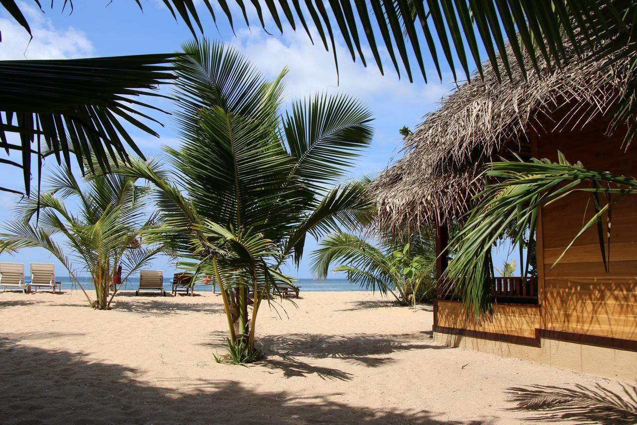 Shiva'S Beach Cabanas Tangalle Exterior photo